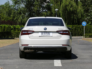 2016330TSI DSGа 	