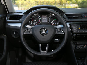 2016330TSI DSGа 