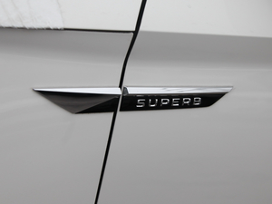 2016280TSI DSG(chung)а (ji)^