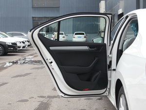 2016280TSI DSGа ܇T