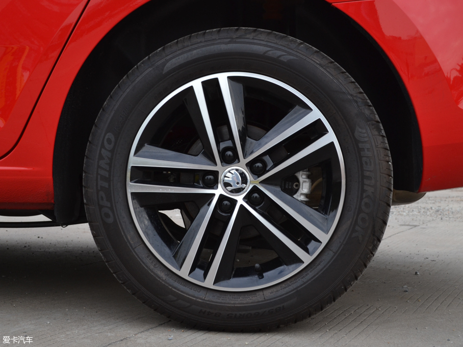 2016꿄 230TSI DSGа