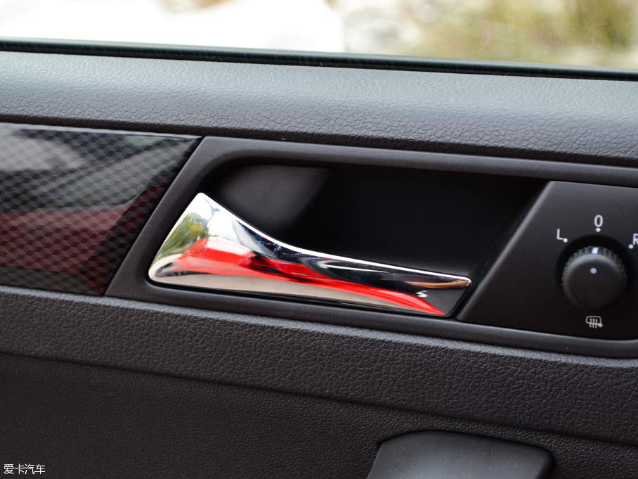 2016꿄 230TSI DSGа