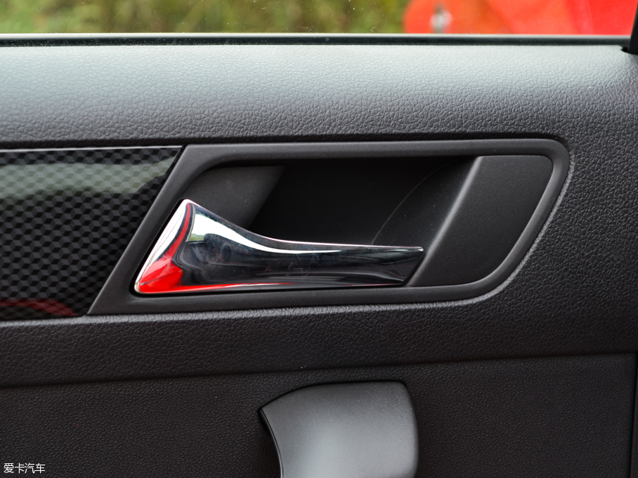 2016꿄 230TSI DSGа