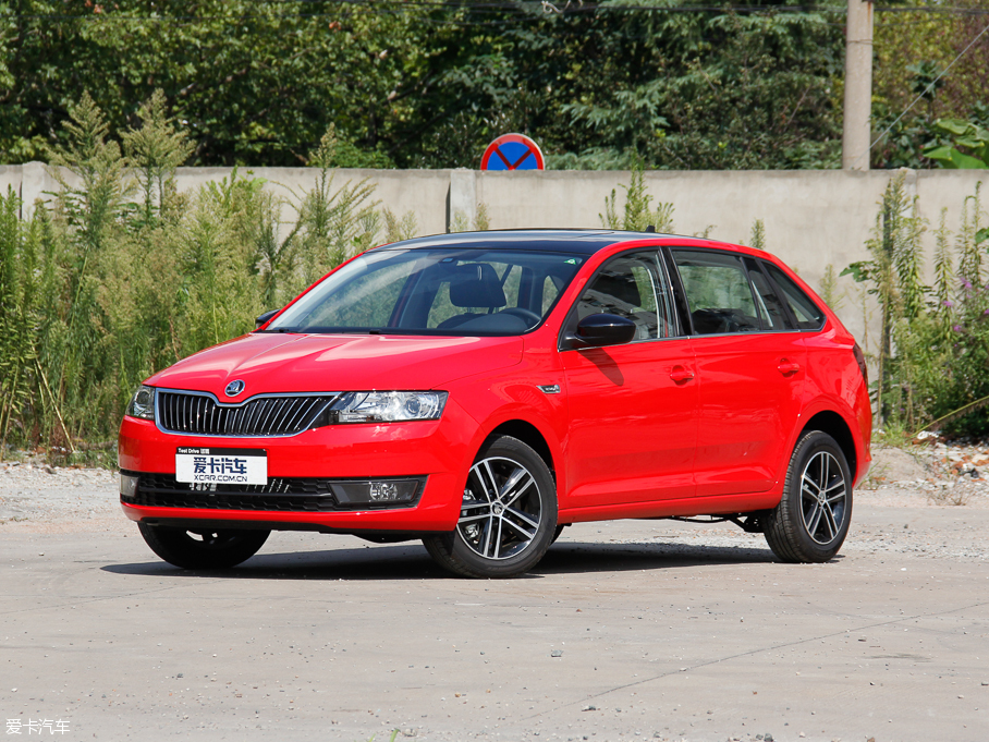 2016꿄 Ŀ 230TSI DSGа