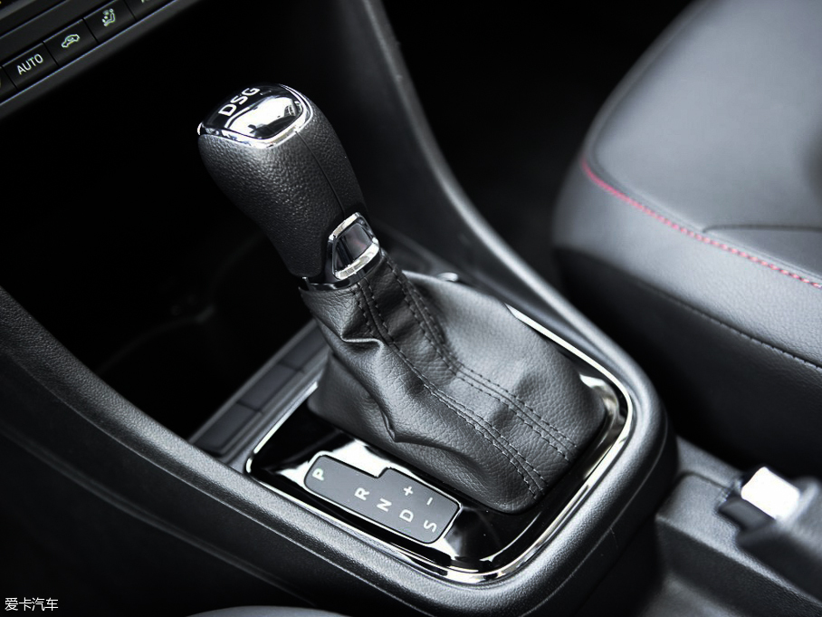 2016꿄 Ŀ 230TSI DSGа