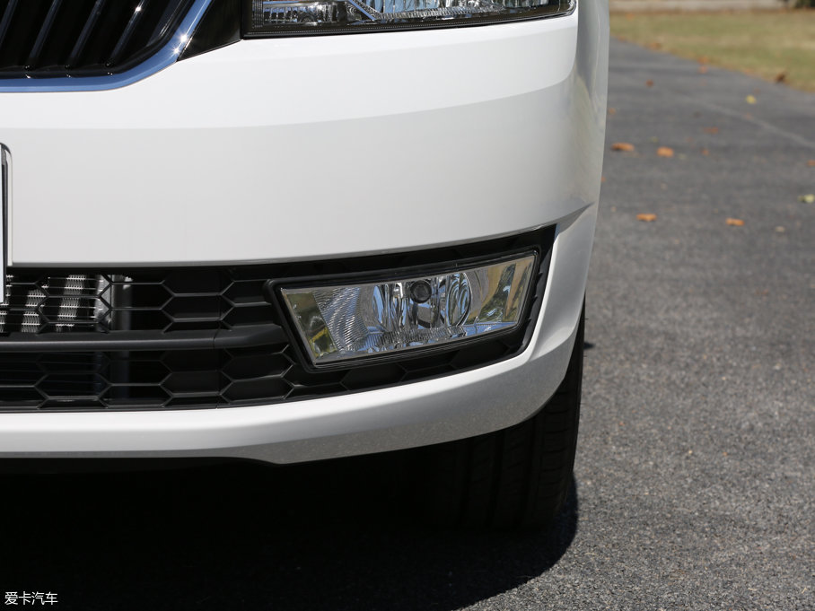 2016꿄 Ŀ 1.6L Ԅӄ(chung)а