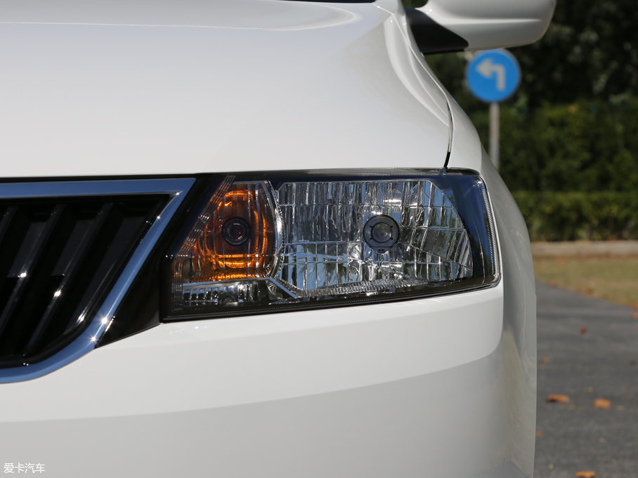 2016꿄 Ŀ 1.6L Ԅӄ(chung)а