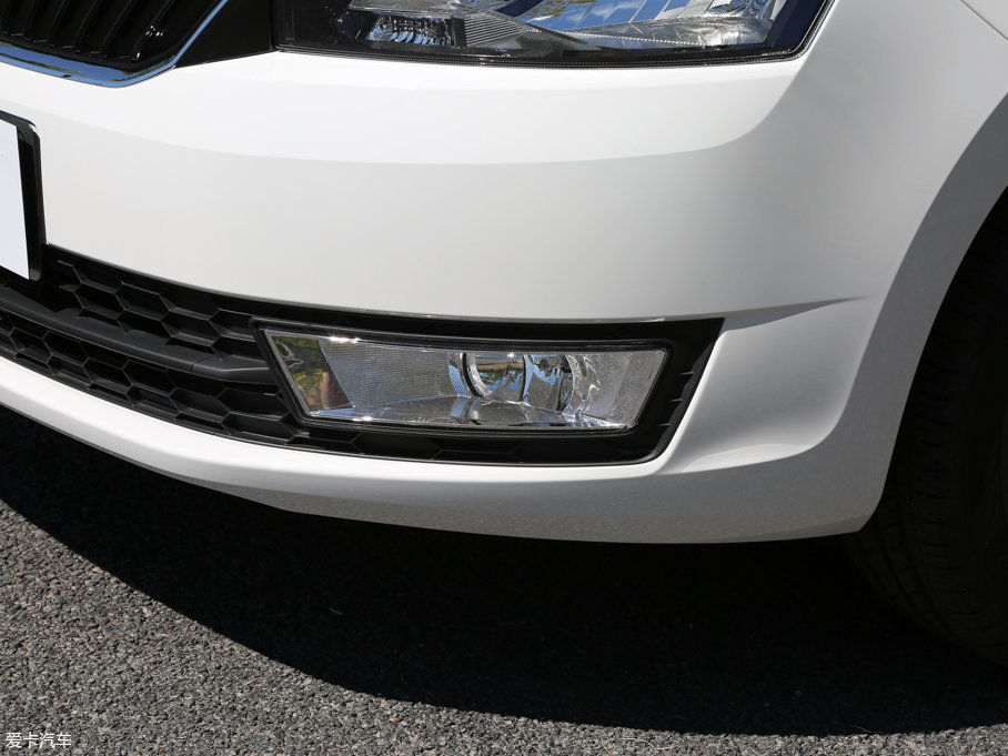 2016꿄 Ŀ 1.6L Ԅӄа