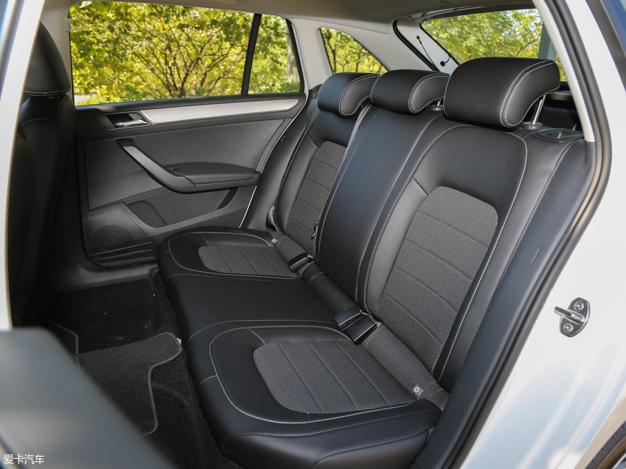 2016꿄 Ŀ 1.6L Ԅӄа