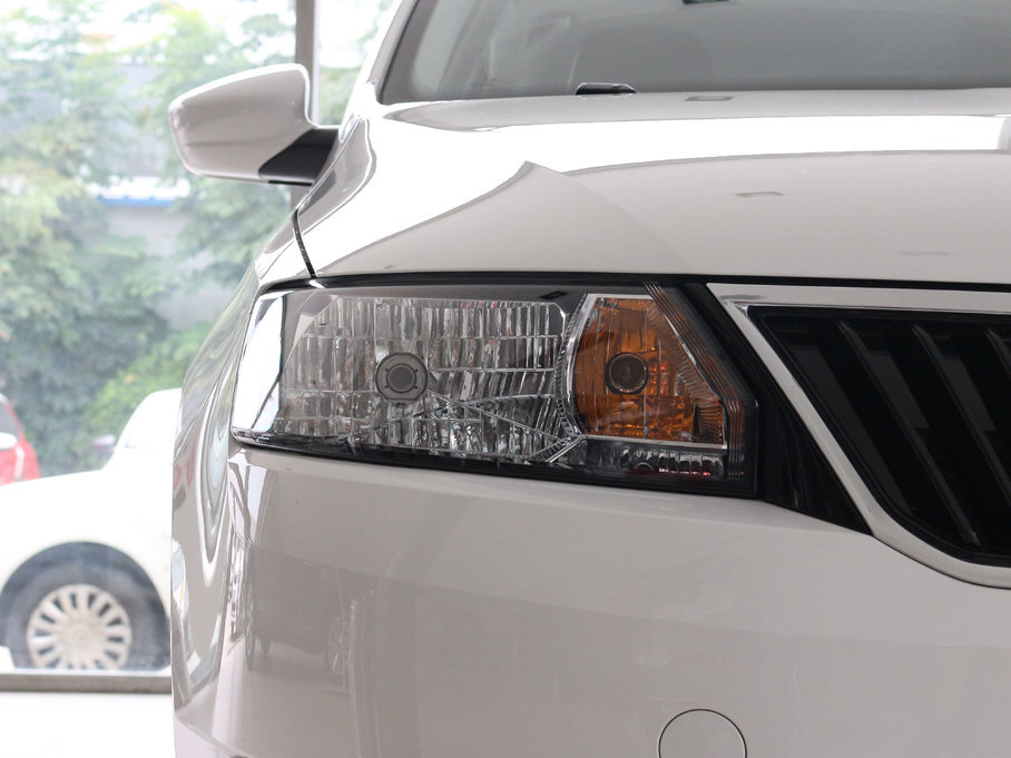 2016꿄 Ŀ 1.6L քӄ(chung)а