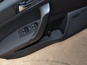 2016230TSI DSGа ǰTg