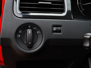 2016款230TSI DSG智行版 中控区