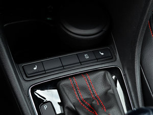 2016款230TSI DSG智行版 中控区