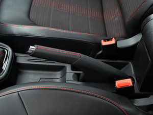 2016款230TSI DSG智行版 驻车制动器