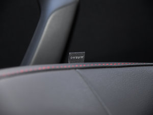 2016款1.6L 自动智行版 空间座椅