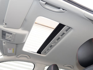 2016款1.6L 自动智行版 空间座椅