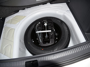 2016款1.6L 自动智行版 备胎