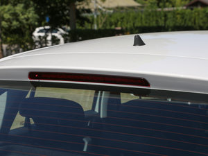 2016Ŀ 1.6L Ԅӄ(chung)а (x)(ji)^