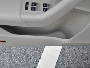 2017280TSI Ԅа      ǰTg