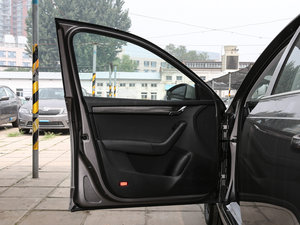 2017280TSI Ԅа      {λ܇T