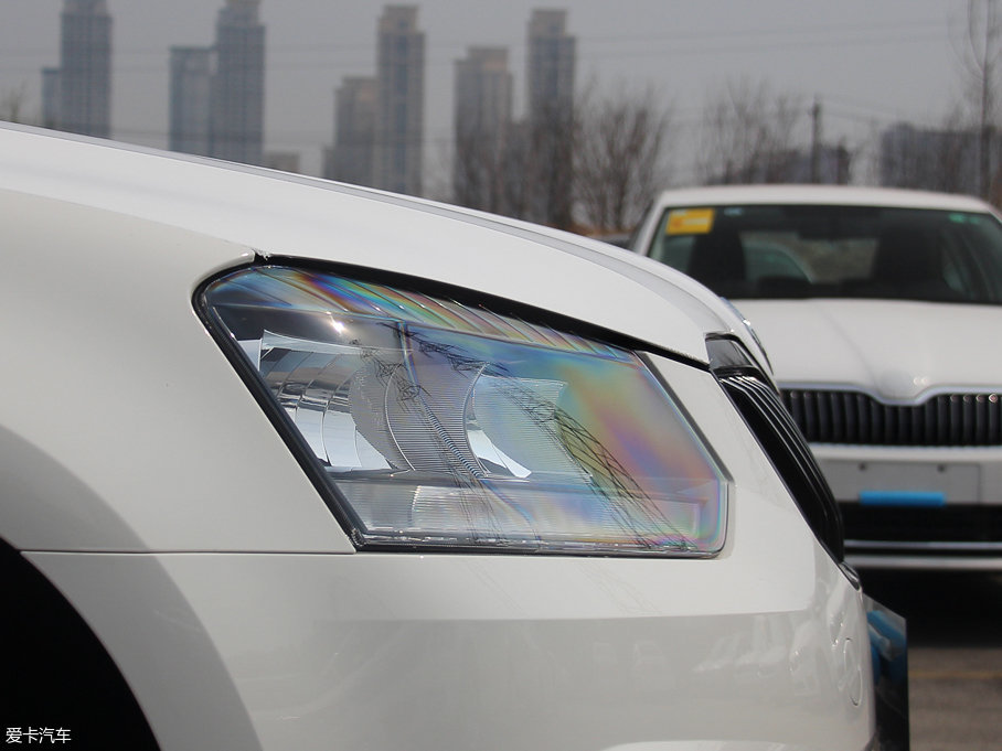 2017Yeti 280TSI DSG(chung)а