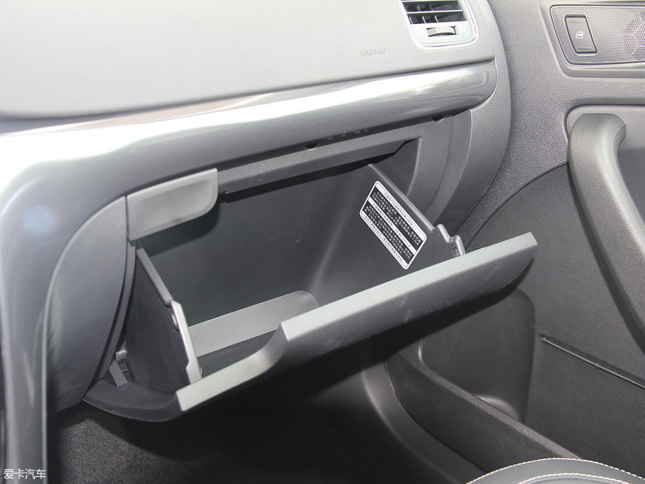 2017Yeti 280TSI DSG(chung)а