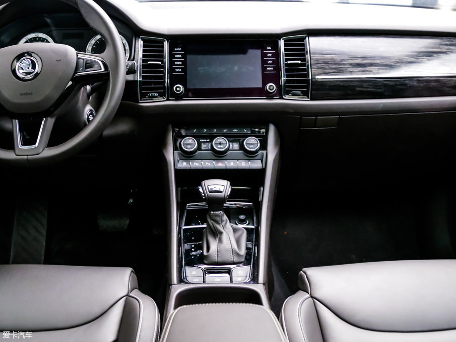 2017µρ TSI380 7(q)Ş