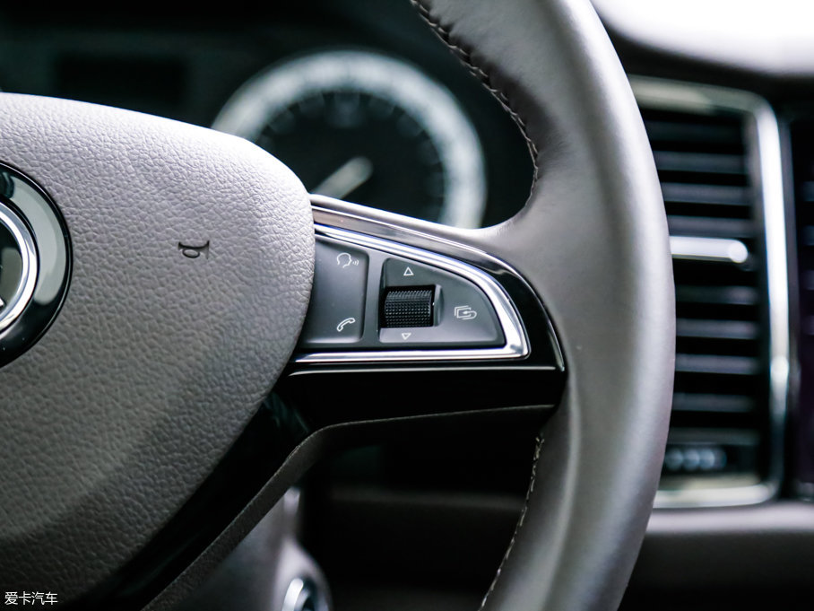 2017µρ TSI380 7(q)Ş