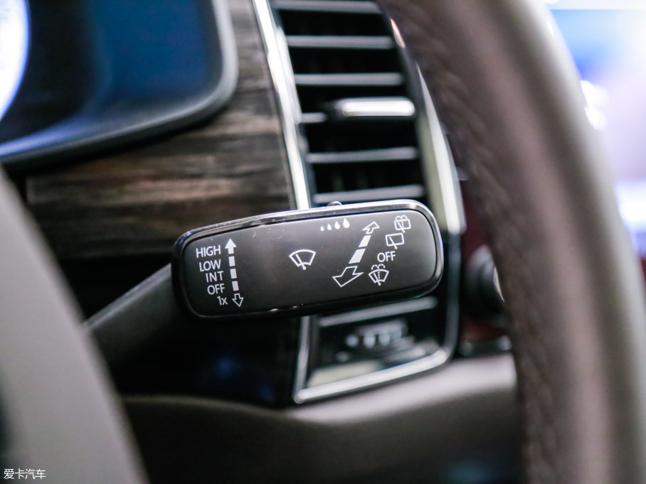 2017µρ TSI380 7(q)Ş