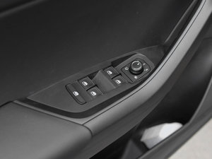 2017TSI380 7Ş {܇ƅ^	