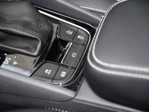 2017TSI380 7Ş v܇Ƅ