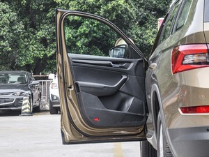 2017TSI330 7A {λ܇T