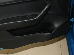 20171.4L Ԅ(dng)܇ ǰT(ch)g