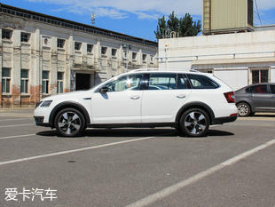 上汽斯柯達(dá)2018款明銳旅行車(chē)
