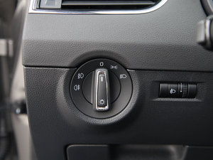 2018TSI230 DSGA п؅^(q)