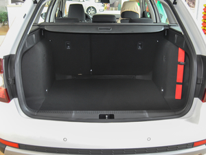 2018款TSI230 DSG舒适版 行李厢空间