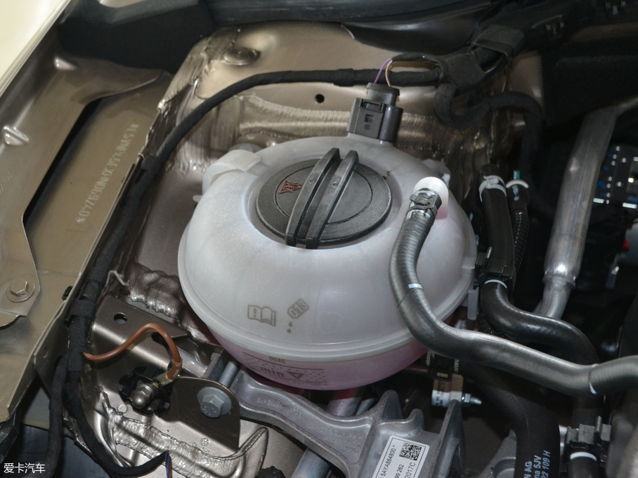 2018J 230TSI Ԅ(dng)A