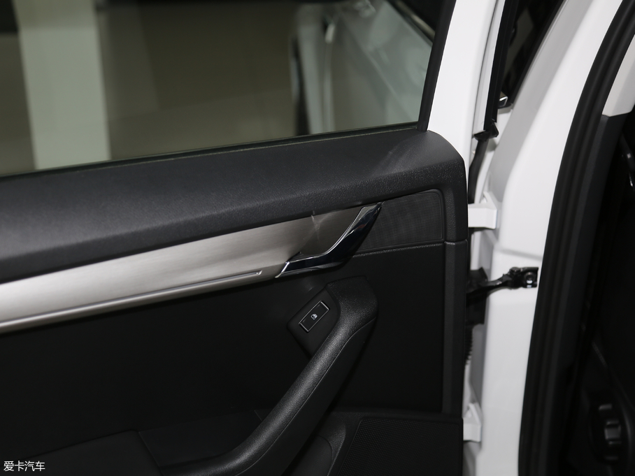 2018J 230TSI ԄӺA(yu)