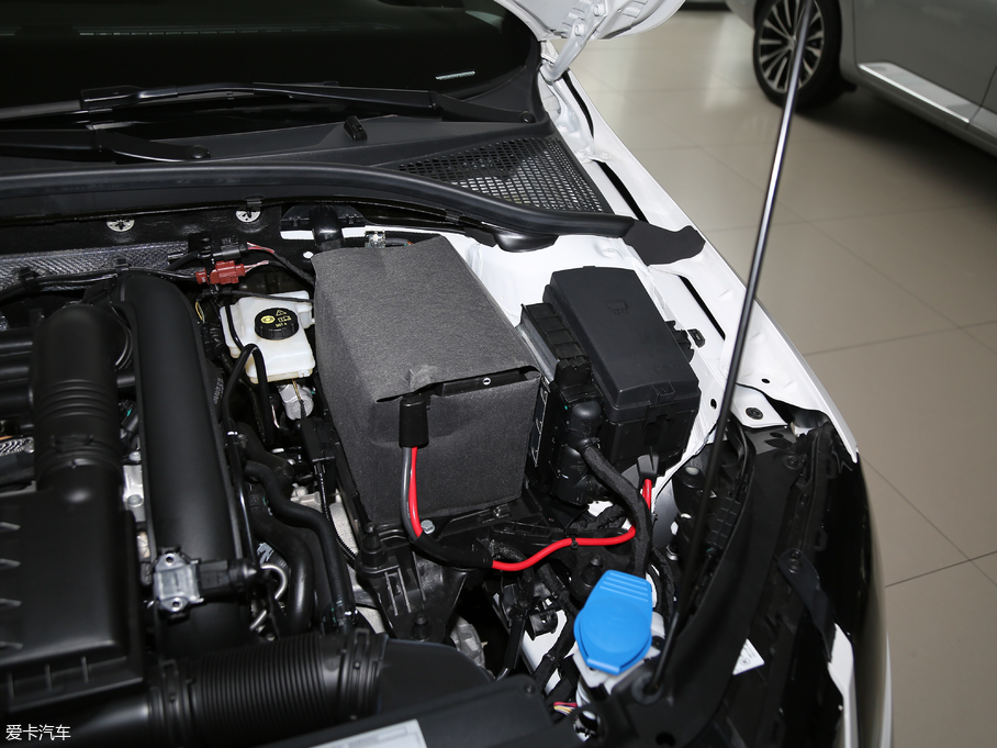 2018J 230TSI Ԅ(dng)A(yu)