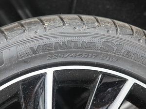 2018280TSI ԄӺA ݆̥ߴ