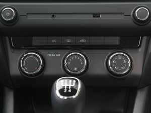 2018(jng) 1.6L քm {(dio){(dio)(ji)