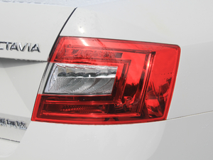 2018(jng) 1.6L Ԅm (ji)^