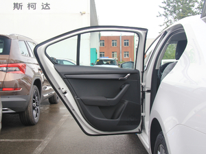 2018 1.6L Ԅm ܇T