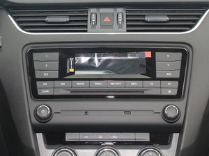 2018(jng) 1.6L Ԅm п_@ʾ