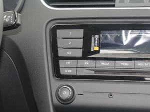 2018 1.6L Ԅm п؅^