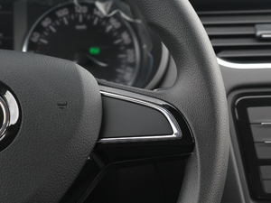 2018 1.6L Ԅm п؅^