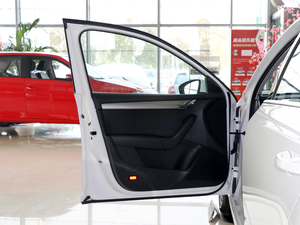 2018230TSI Ԅm {λ܇T