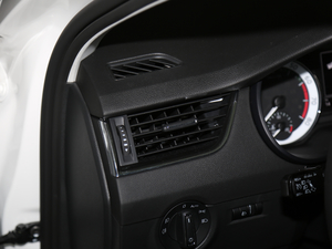 2018230TSI ԄӺA п؅^