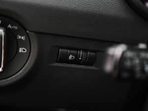 2018230TSI ԄӺA п؅^