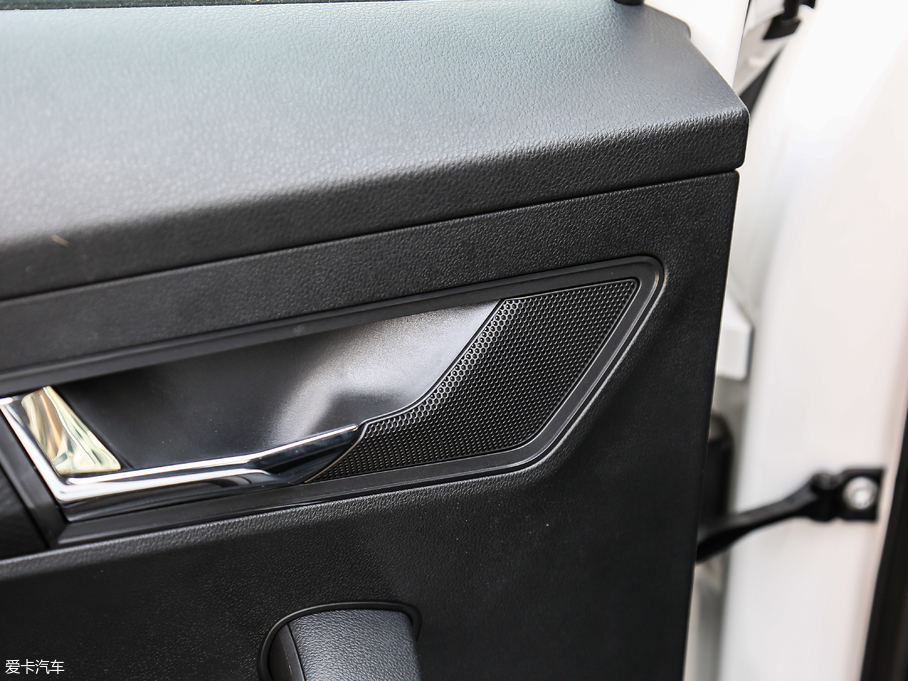 2018 TSI230 (bio)(zhn) V